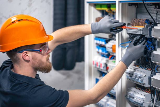 Best Local Electrician Companies  in Elm Springs, AR